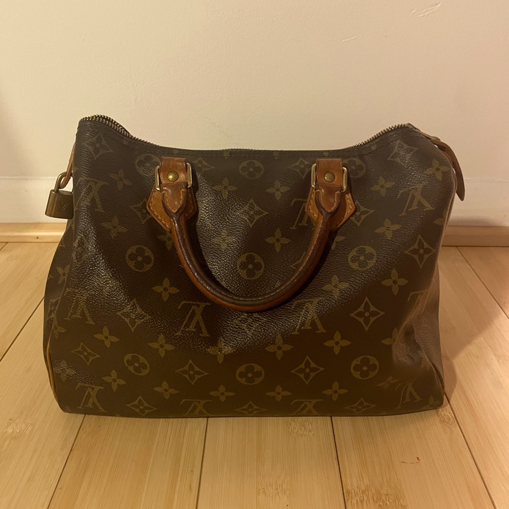 Authentic Louis Vitton Speedy 30
